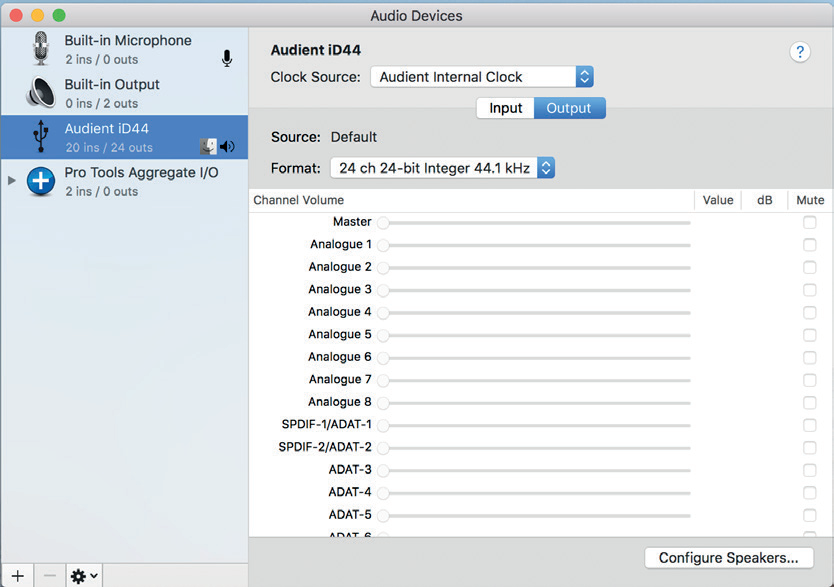 iD44 の入力/出力を表示する Audio MIDI Setup