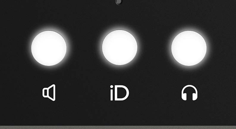 点灯した iD14 MKII コントロールボタン